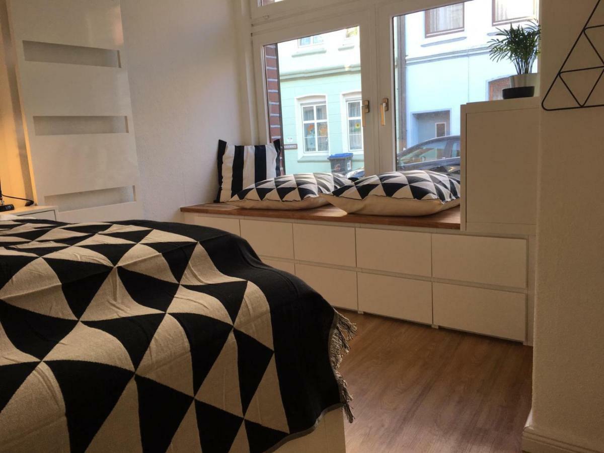 Zentral Gelegenes Ferienzimmer Moellner Seestrasse Exterior foto