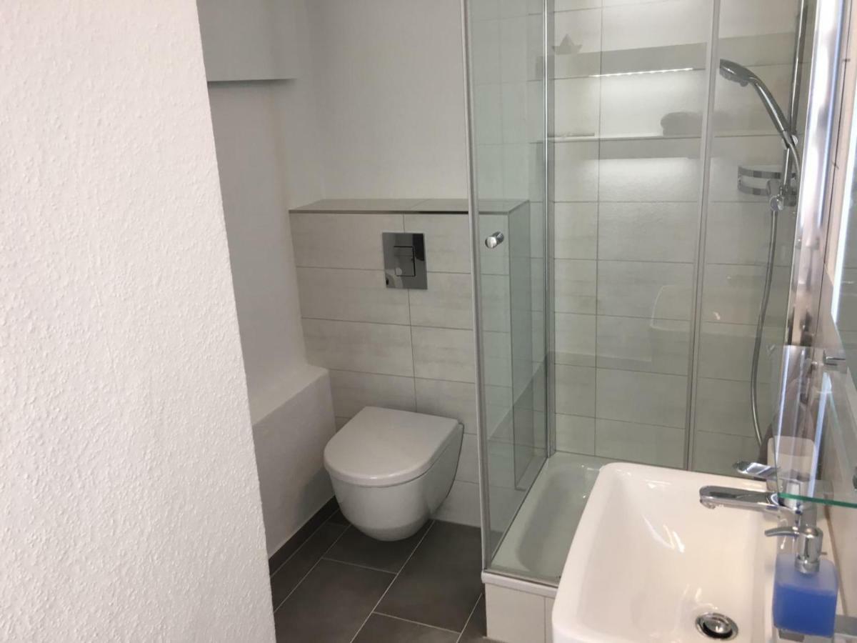 Zentral Gelegenes Ferienzimmer Moellner Seestrasse Exterior foto